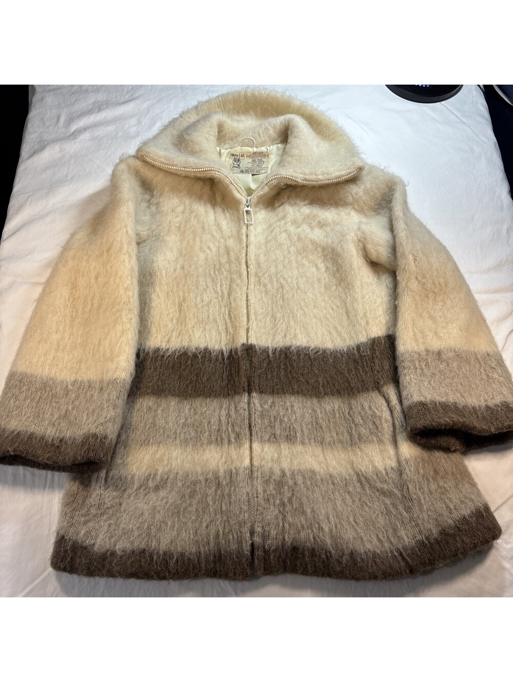 Vintage Hilda Iceland Women L %100 Pure Virgin Wool Full Zip Coat